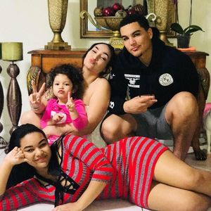 Meet your Posher, Kenia